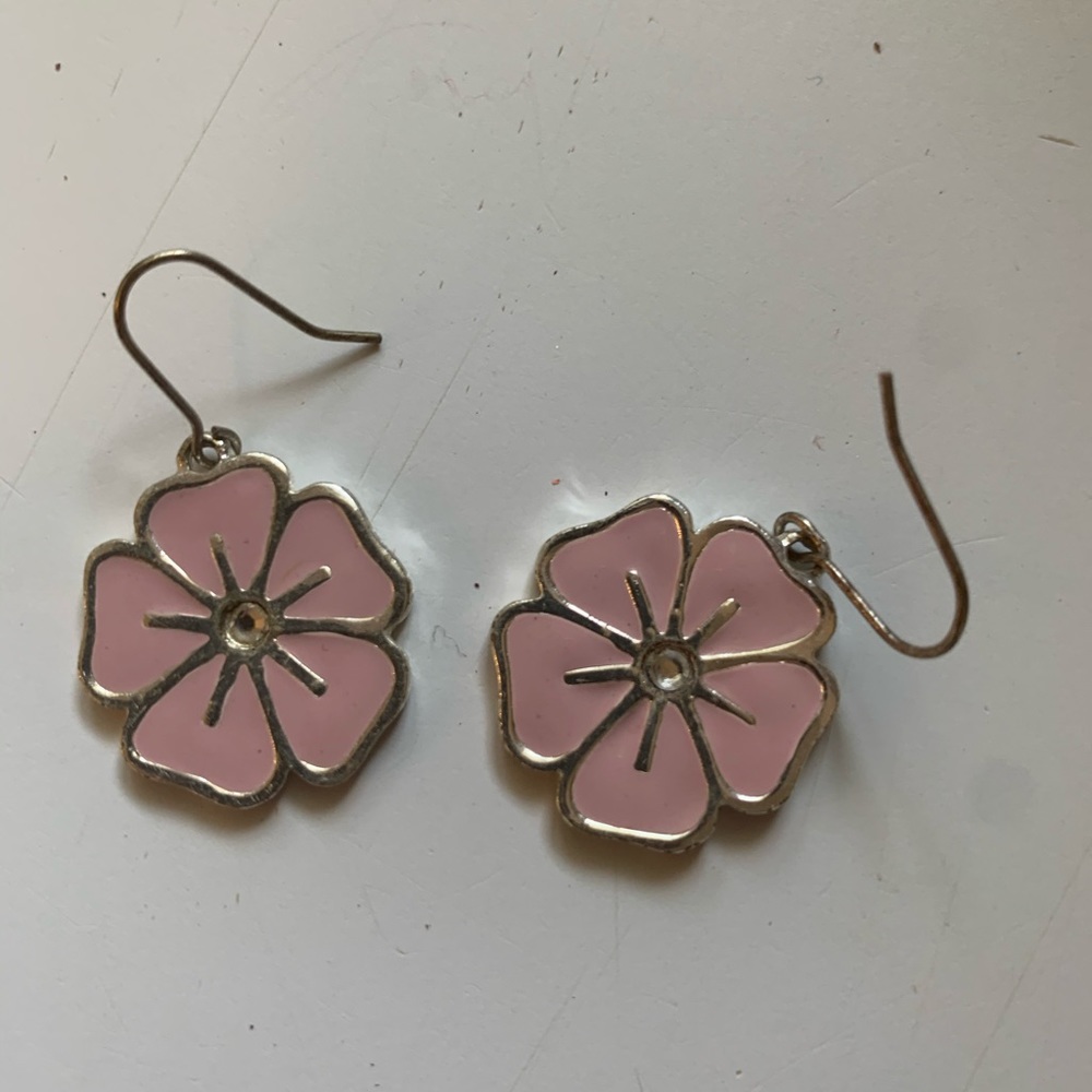 Earrings - Picture 2 of 3